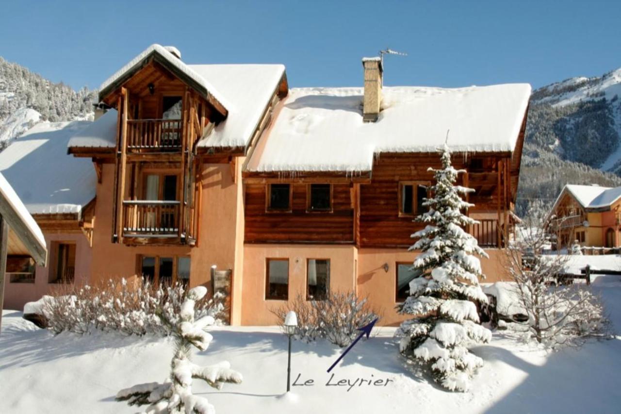 Le Leyrier Hameau Des Chazals Nevache Hautes Alpes ภายนอก รูปภาพ